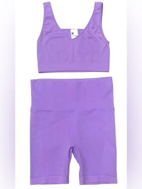 All In Motion 2pc Sports Bra and Biker Short Matching Set Size Medium NWOT